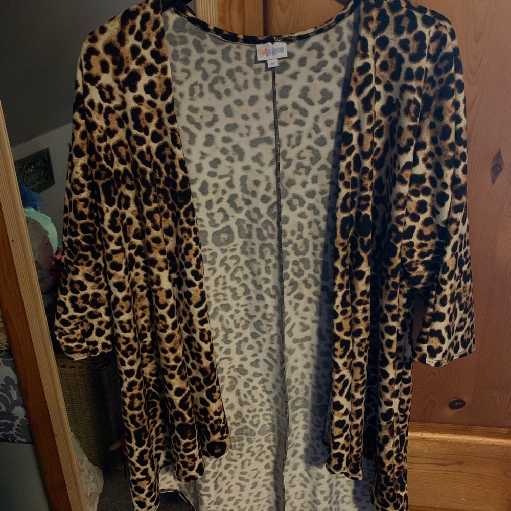 LuLaRoe Monroe Kimono
